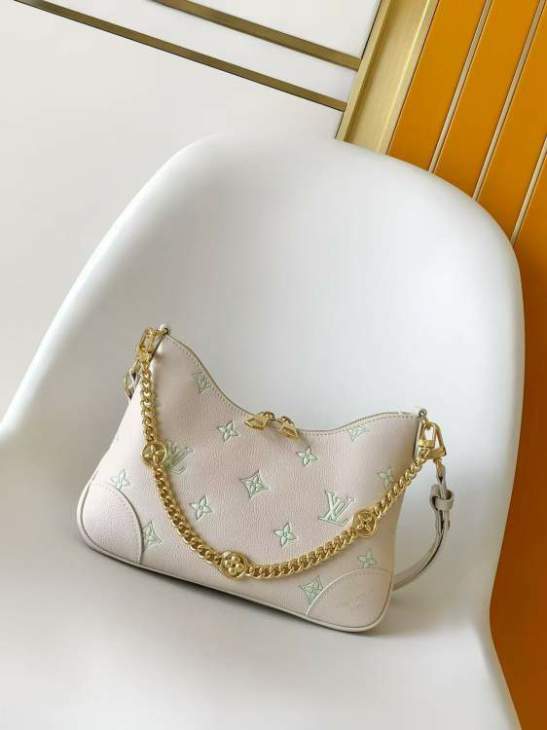 Picture of Louis Vuitton Handbags _SKUfw225111713fw